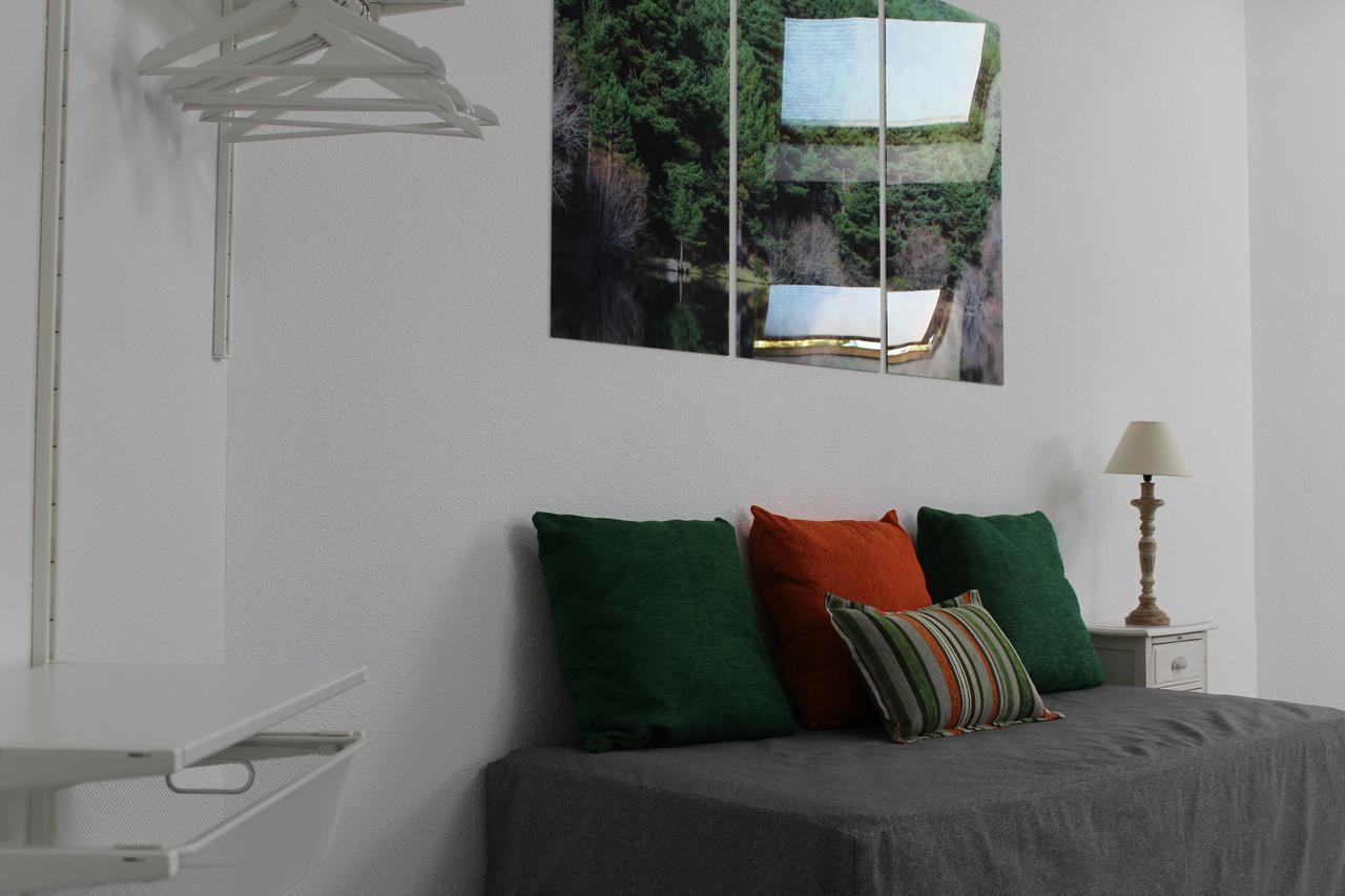 Hostal Las Encinas Villaviciosa de Odón Buitenkant foto